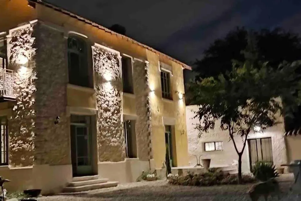 Loft En Campagne Proche De L'Isle Sur Sorgue Apartment Le Thor France